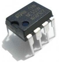 CHIP NE 555 integrado semiconductor THOMPSON original