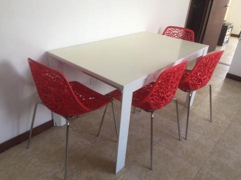 Mesa Comedor 4 Sillas