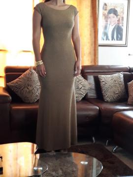 Vestido de Gala Dorado, Talla 10
