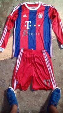 Uniforme Del Bayer Munich