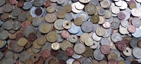 1300 monedas antiguas del mundo. 30 billetes viejos 2 monedas ineditas