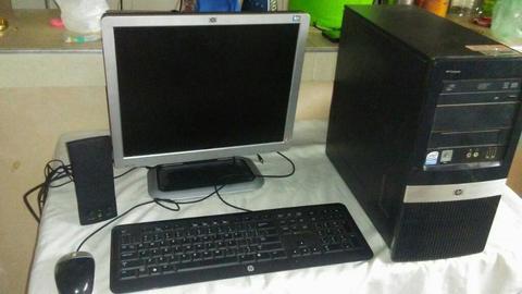 Vendo Computador de Escritorio