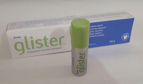 Glister Combo Crema Dental Grande de 200g y Refrescante Bucal Spray Dos Productos