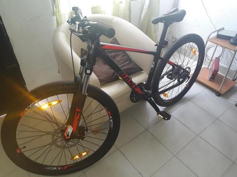 Bicicleta Prof (nueva) Giant Atx 27.5