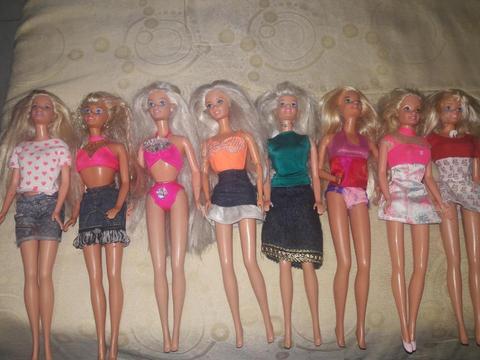 8 Barbie colección originales perfecto estado