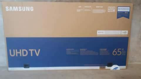 Televisor Samsung 65 Pulga