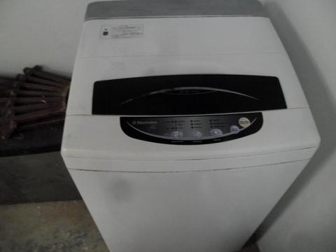 lavadora electrolux 15 lb. leer
