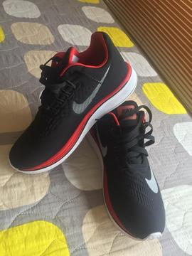 Zapatos Nike Talla 40 Solo Una Postura