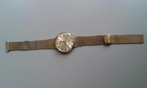 RELOJ DE PULSO