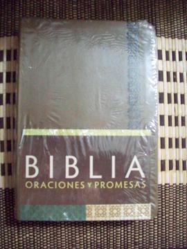 BIBLIA ORACIONES Y PROMESAS, REINAVARELA CONTEMPORANEA, CAFE IMITACION PIEL