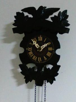 Reloj tipo Cucu pequeño