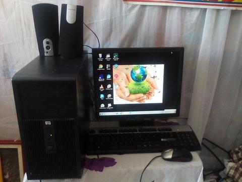 VENDO COMPUTADOR DE MESA COMPLETO