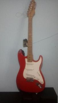 Se Vende Guitarra Electrica