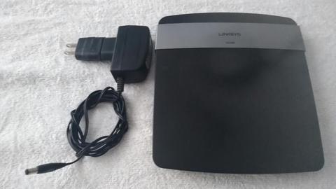 Router Linksys E2500