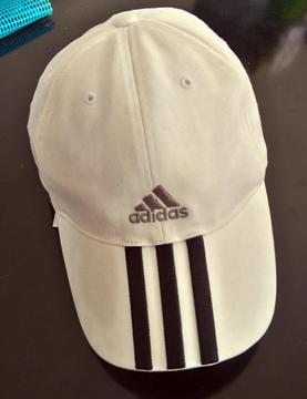 Gorra deportiva Adidas