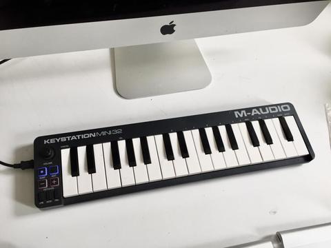 Teclado Piano Controlador MAudio Keystation 32