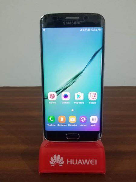 Samsung Galaxy S6 edge 32gb detalle en pantalla mirar bien