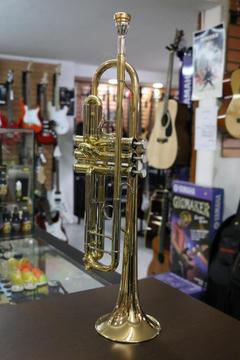 Trompeta Yamaha Xeno YTR8335G NUEVA