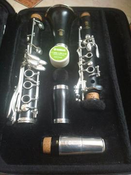 Clarinete Yamaha450