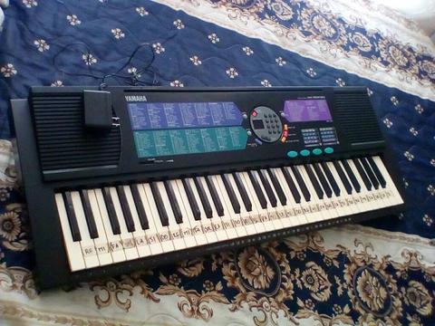 Piano Yamaha Psr185