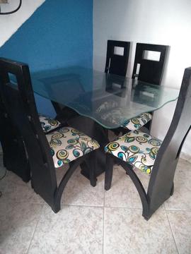 Vendo Comedor Seis Puestos Buen Estado