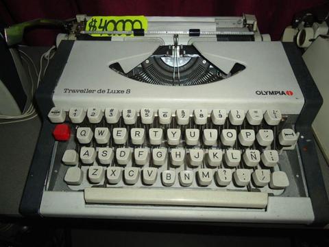3 maquinas de escribir antiguas manuales