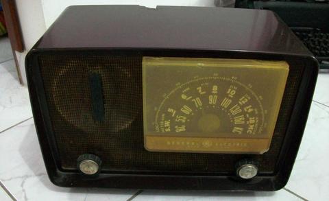 Radio De Tubos Antiguo General Electric, Totalmente Funcional