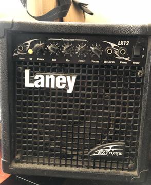 Amplificador de Guitarra Laney Lx12
