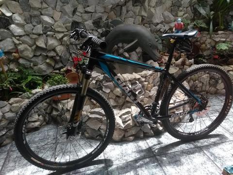 Vendo Bicicleta Giant 27'5