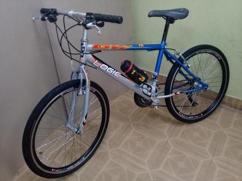 SE VENDE BICICLETA DE PISTA 31037528833177580167