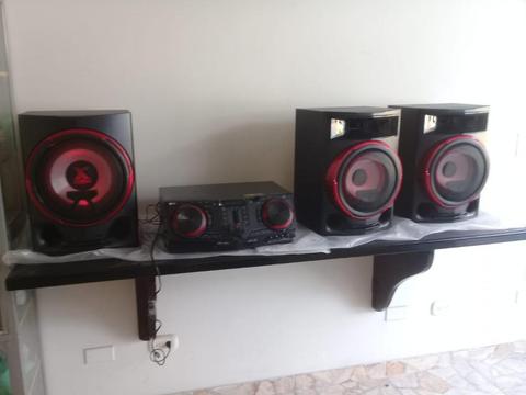 equipo de sonido LG