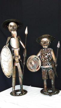 Esculturas en hierro. Don Quijote de la Mancha y Sancho Panza