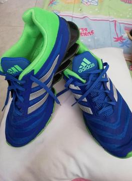 Tenis Adidas Talla 39