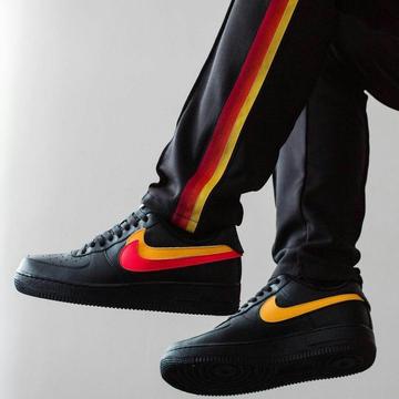Nike Air Force 1 Low Swoosh Pack Hombre