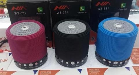 Parlantes Nia W631 Bluetooth Radio Micro Sd Pccel