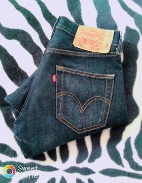 Vendo Pantalon Levi.s Original 9d.10