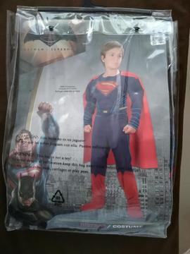 Vendo Disfraz de Superman Talla 8