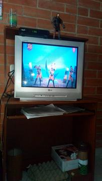 Vendo Tv Lg con Control