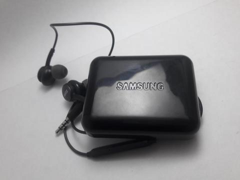 Audifonos samsung s8 AVG