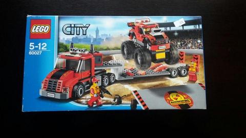 LEGO City En la ciudad: camión de transporte gigante 60027