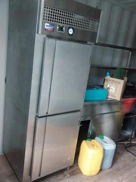 Refrigerador Vertical Mixto