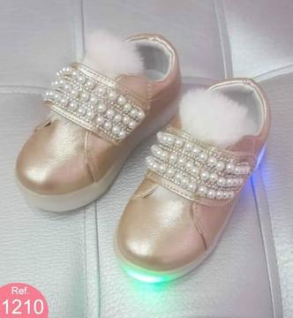 zapato niña con luces