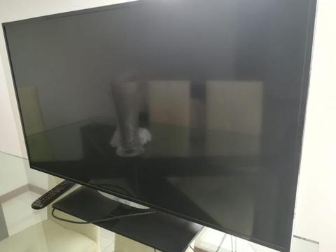 TV LCD 40 PULGADAS