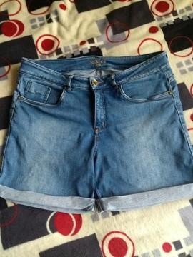 Vendo Shorts Ela 12_14