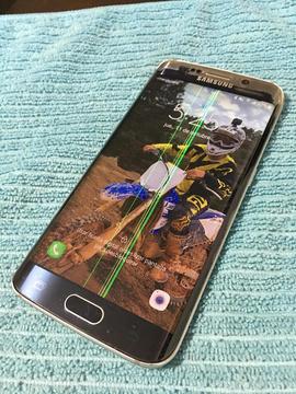Samsung S6 Edge con Detalles Fisicos