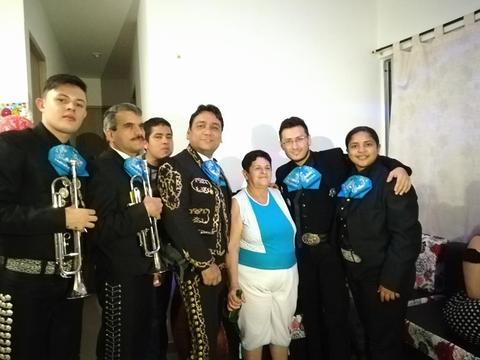 Mariachis en Todo Medellin Llamanos!!