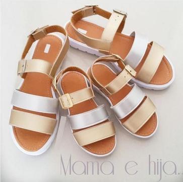 Calzado Para niñas / Zapatos para niñas / Sandalias plateadas/ sandalias doradas / sandalias mamá e hija