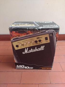 Amplificador de guitarra Marshall MG 10