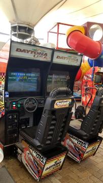 Maquina Simulador de Carros Daytona Turbo