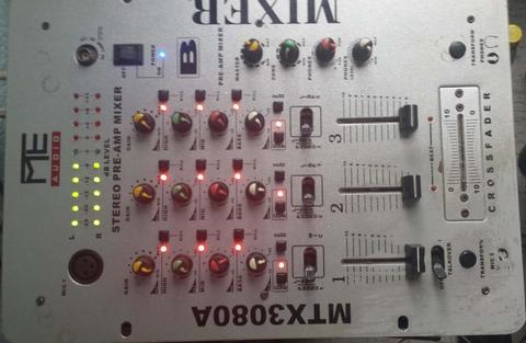 Stereo Preamplificador MIXER MTX3080A